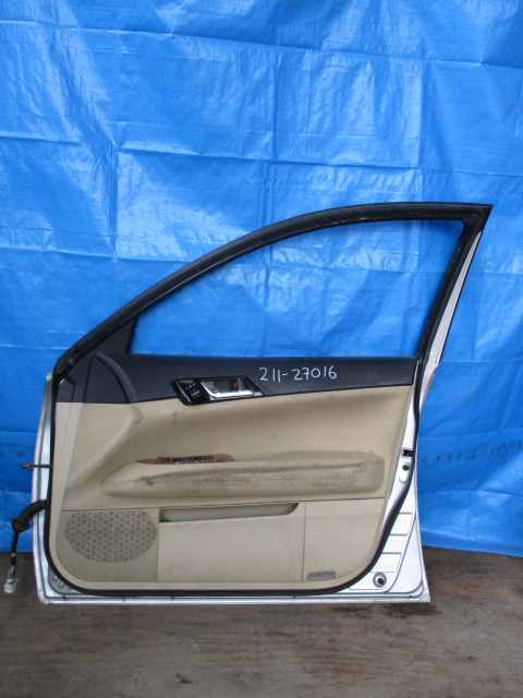 Used Toyota Mark X INNER DOOR PANEL FRONT RIGHT
